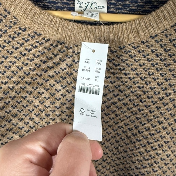 NWT J. Crew Men’s Rugged Merino Wool Bird’s Eye Sweater in Tan/Navy Size XL - Picture 11 of 13